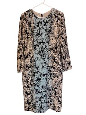 Maggie London Floral Long Sleeve Shift Dress in Blue, Gray and Black